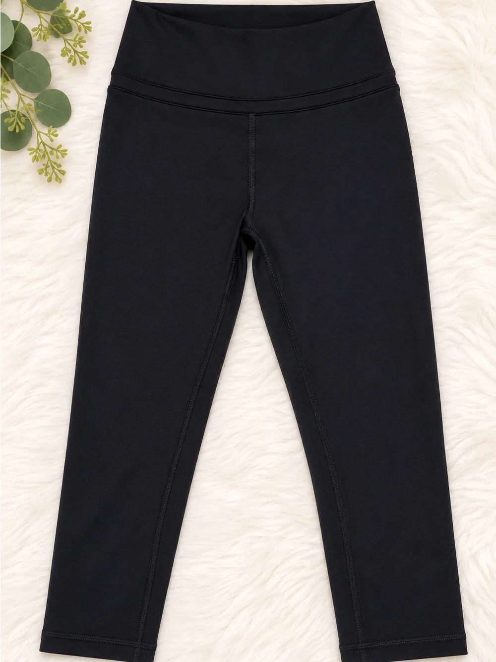 Balance Collection Black Cropped Capri Leggings Size Small High Rise Activewear - Picture 2 of 4